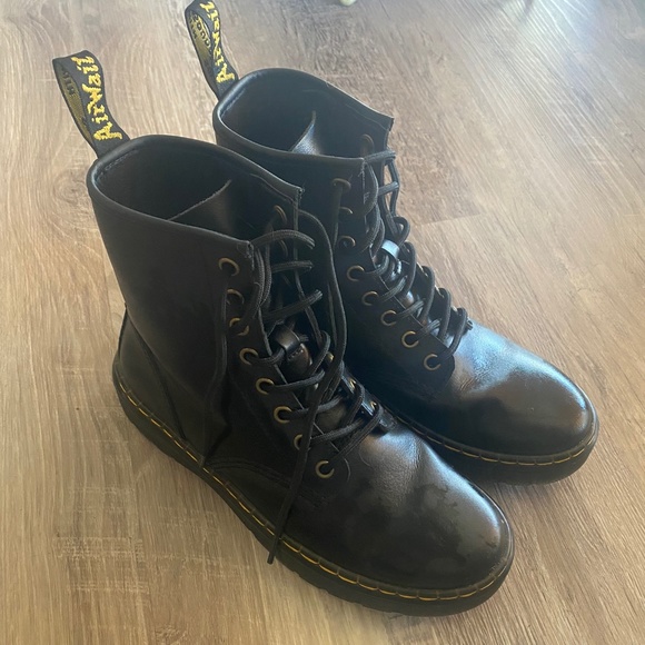 Dr. Martens Boots - Picture 1 of 2